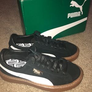 Puma Suede Platform Womens